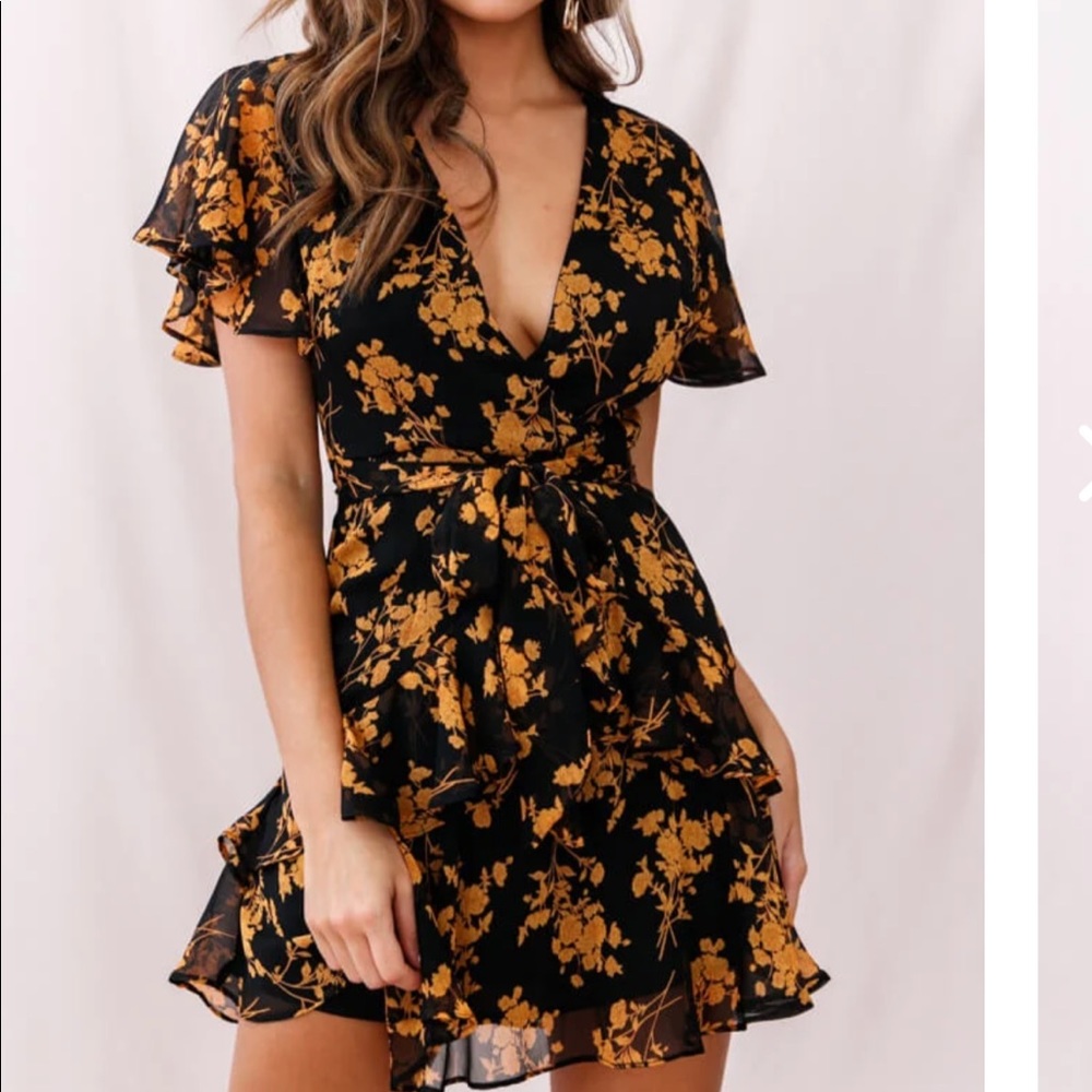 Selfie Leslie mini dress